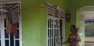 Banjir merendam rumah warga di Desa Cikayas, Kecamatan Angsana, Pandeglang