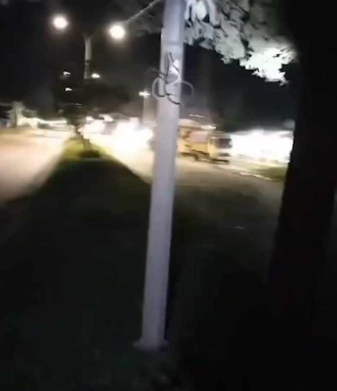 Tiang PJU di Jalan Lingkar Selatan Cilegon tanpa kabel usai aksi pencurian