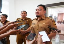 Wali Kota Cilegon Robinsar saat berbicara soal rotasi-mutasi pegawai ASN di Aula Al Khairiyah
