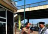 Wali Kota Cilegon Robinsar saat sidak Masjid Agung, menegaskan infak parkir tidak boleh dipaksakan