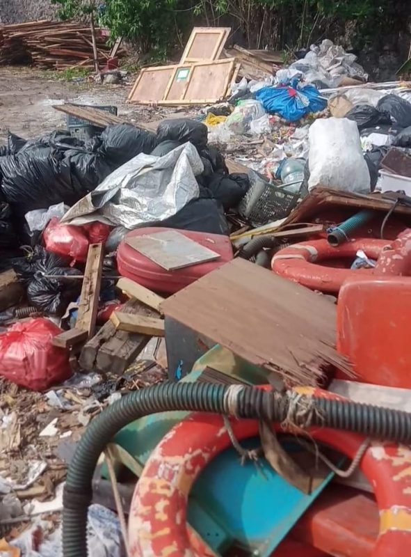 TPSS Diduga Ilegal Lama Beroperasi di Bagendung, DLH Baru Gerak Setelah Wartawan Nanya, Kemana Saja Selama Ini?” 2 IMG 20251115 WA0091